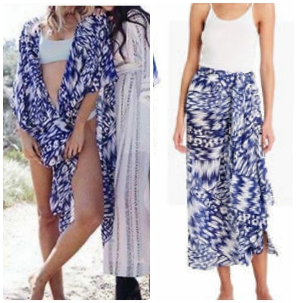 Michael Stars | Ruana Pattern Convertible Coverup - Picture 3 of 8